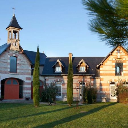 Apartamento La Bretauche Checy Exterior foto